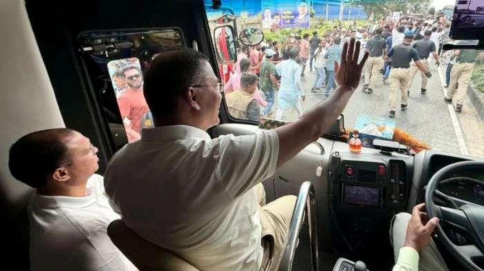 কুমিল্লা হয়ে চাঁদপুরে তারেক রহমান, মহাসড়কজুড়ে নেতাকর্মীদের ভিড়